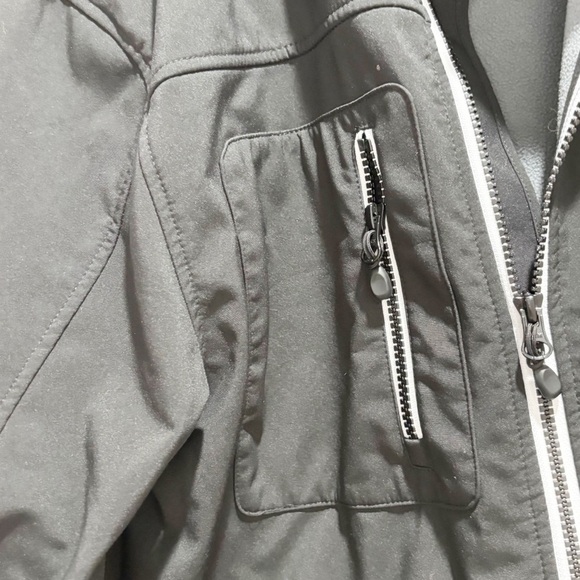 CLIQUE Men’s Black Full Zip Jacket THE PELICAN CLUB Logo Zip Pockets Size Small - Picture 3 of 9